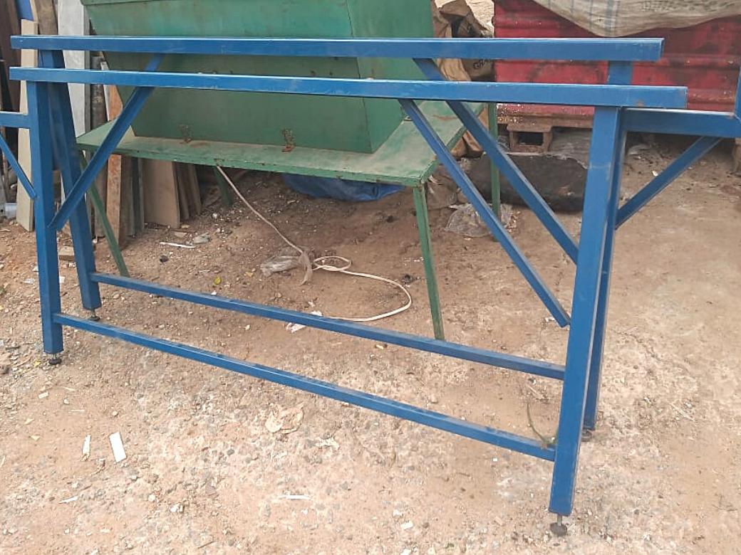 Ferro/Estrutura Para Bancadas